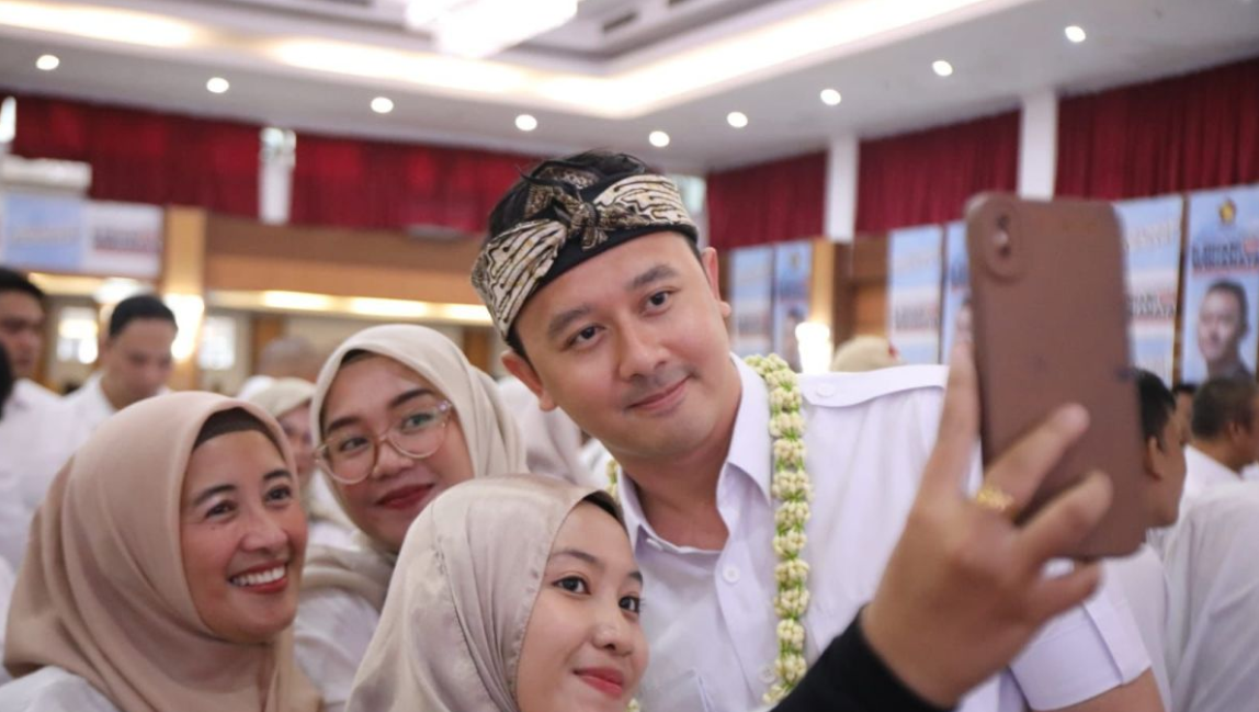 Mantan Sekretaris Prabowo Mencalonkan Diri di Bandung, Sejumlah PAC Gerindra Mengadakan Aksi Protes