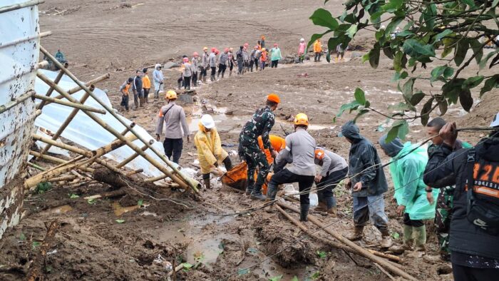 Mitigasi Jangka Panjang di Gunung Burangrang Pasca Longsor yang Memakan Korban Jiwa