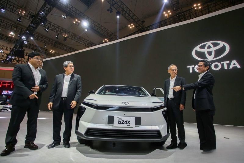 Toyota Siapkan Tiga Mobil Elektrifikasi di IIMS 2026