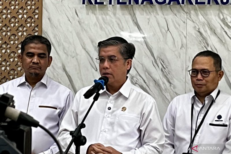 Menaker Dalami Dugaan PHK Buruh Mie Sedaap di Gresik
