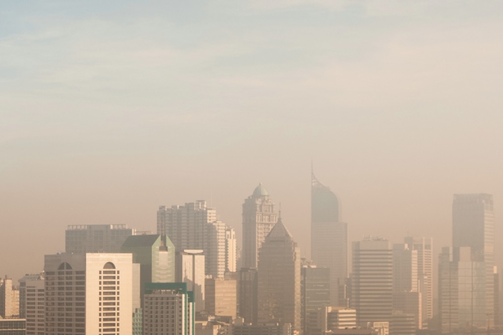 Jakarta Masuk 10 Besar Kota dengan Udara Terburuk, Warga Diminta Pakai Masker