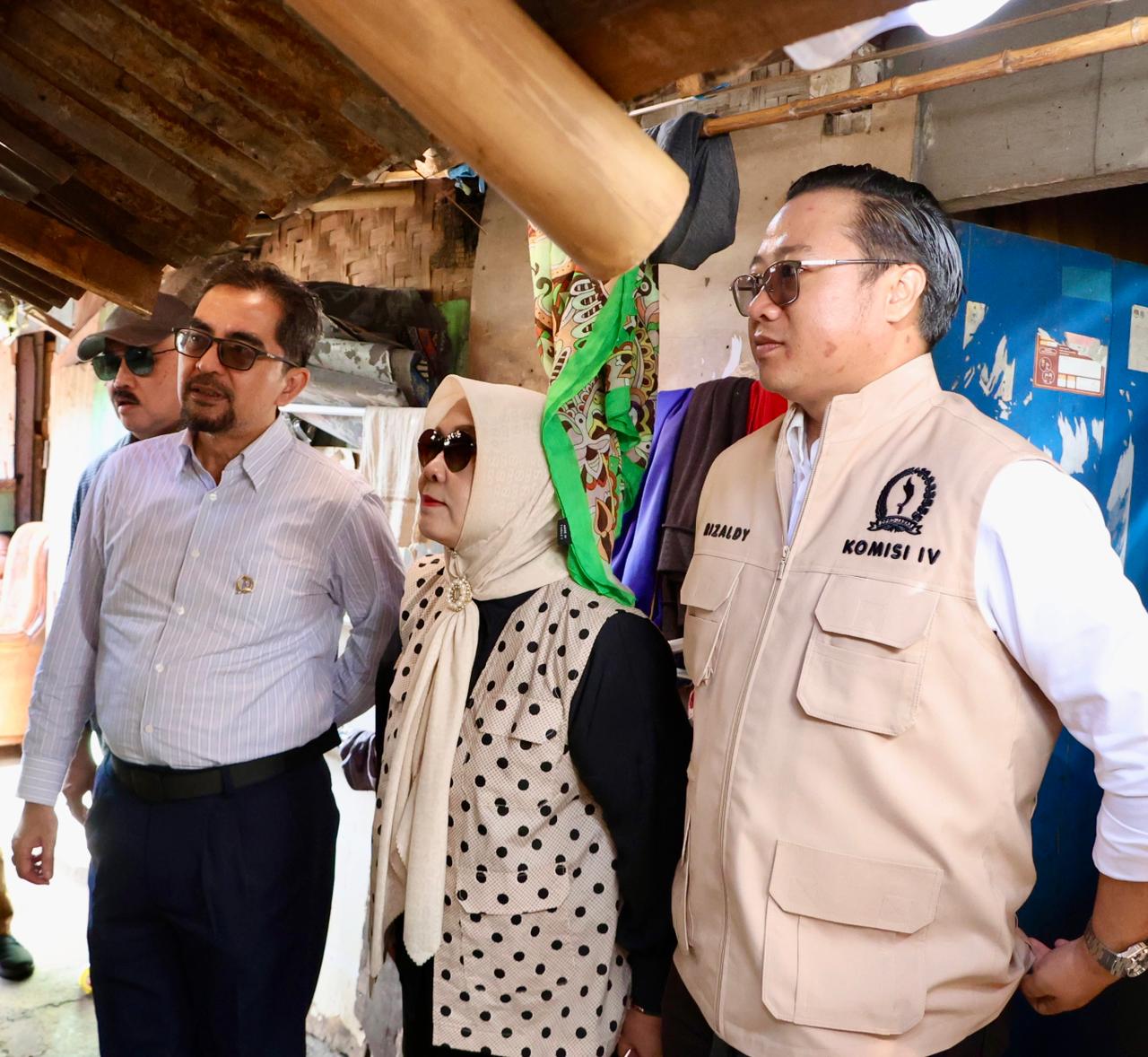 Komisi IV DPRD Jabar Tinjau Program Listrik Desa di Cimahi