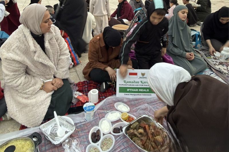 Baznas Siapkan Hidangan Berbuka Puasa untuk 2.310 Warga Palestina di Al-Aqsa