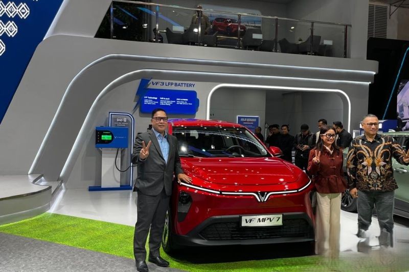 VinFast VF MPV 7, Mobil Listrik Keluarga Debut di IIMS 2026