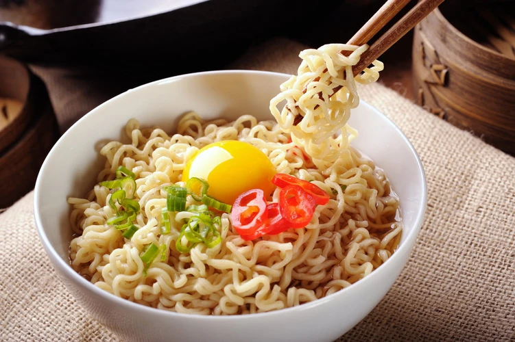 Mi Instan Sebaiknya Jadi Makanan Rekreasi, Bukan Harian