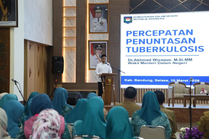 Wamendagri Minta Pemda Percepat Penanggulangan TBC, Terutama di Jawa Barat