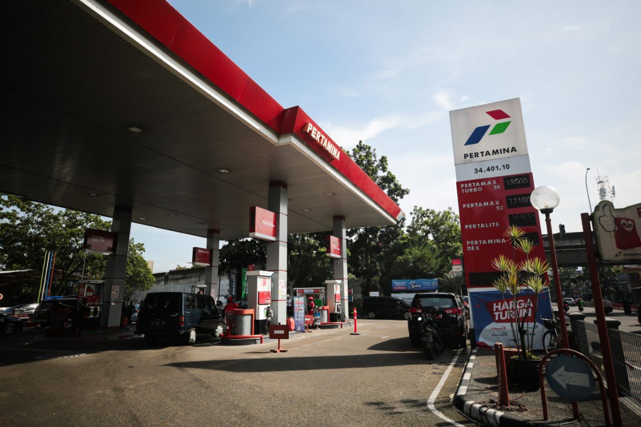 Harga BBM Nonsubsidi Pertamina Naik Per 18 April, Pertamax Turbo dan Dexlite Tembus Rp23 Ribuan per Liter