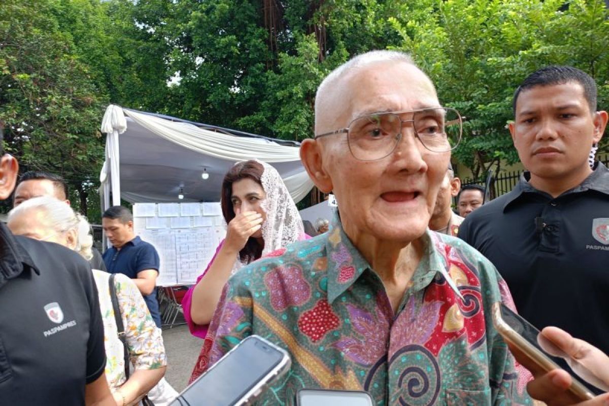 Wapres Ke-6 RI Try Sutrisno Wafat, Pemerintah Sampaikan Dukacita