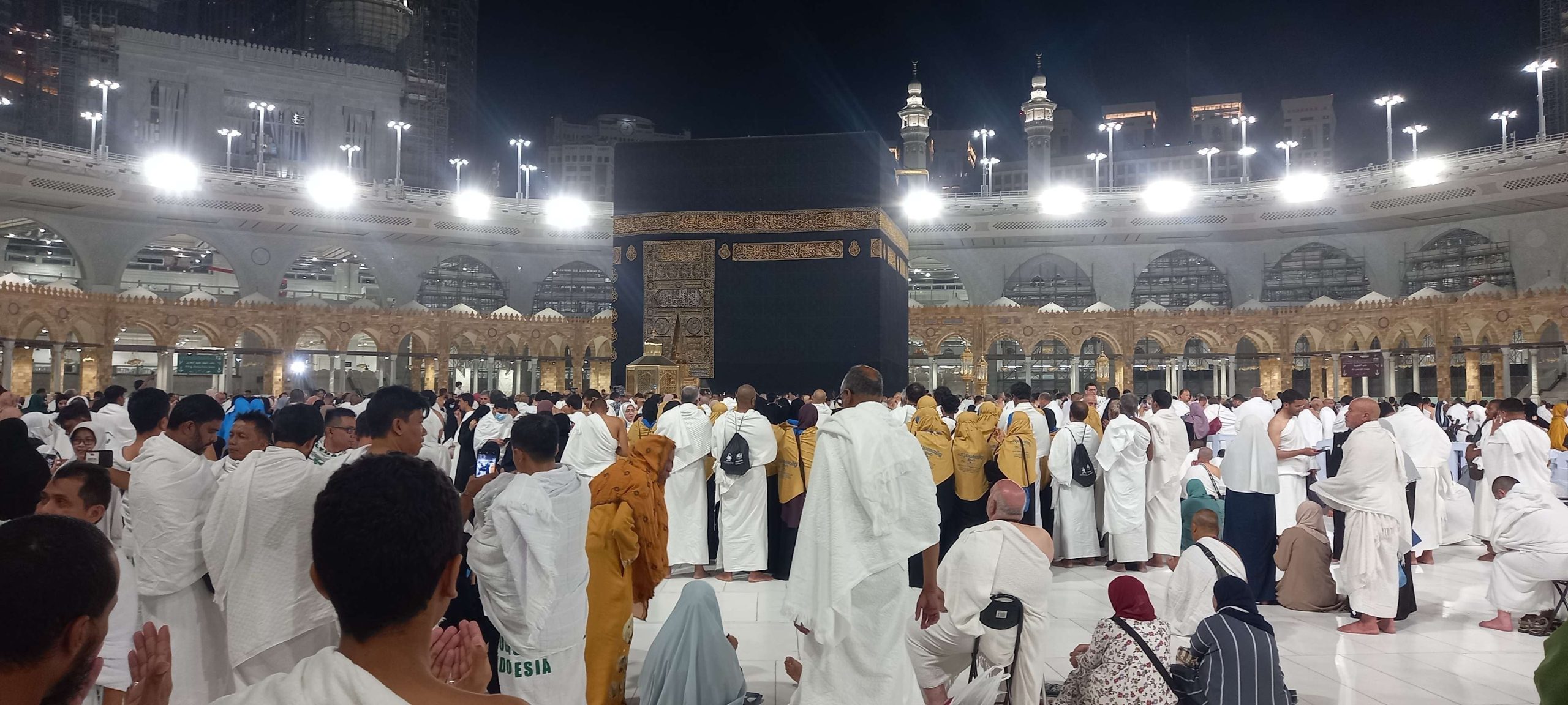 Pemerintah Pastikan 58.000 Jamaah Umrah Indonesia Aman di Tengah Situasi Timur Tengah