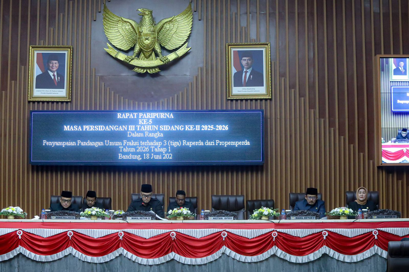 DPRD Kota Bandung Bahas Tiga Raperda Strategis Soal Sampah, RSUD, dan Bank Perekonomian Rakyat