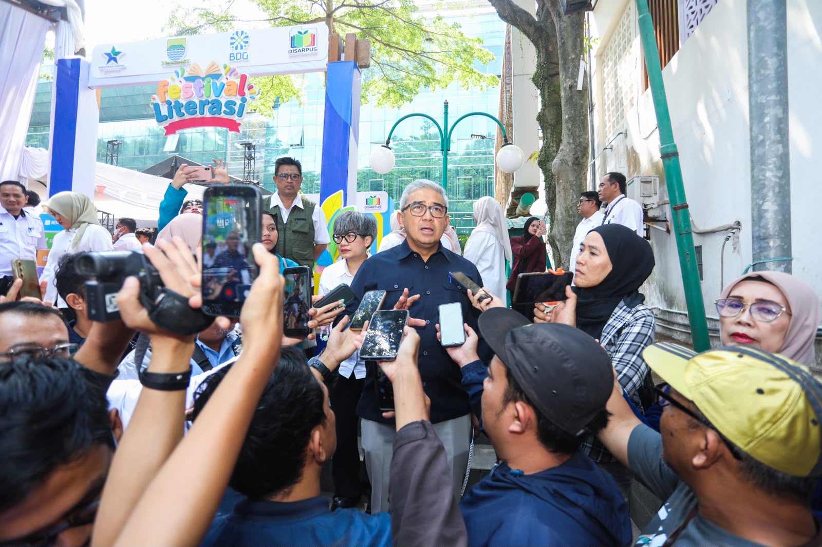 Kurangi Ketergantungan pada TPA Sarimukti, Farhan: 30 Persen Sampah Bandung Kini Terolah