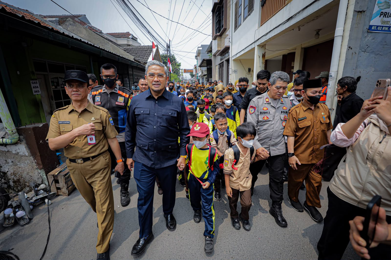 Pemkot Bandung Relokasi Siswa SDN 026 Bojongloa, Siswa Belajar Siang di SDN 148 Cibaduyut