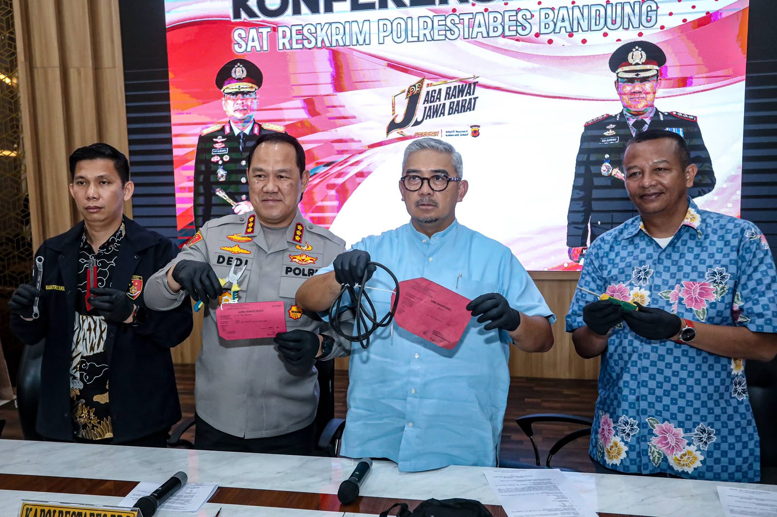 Pemkot dan Polrestabes Bandung Kerja Sama Ungkap Pencurian Kabel Traffic Light
